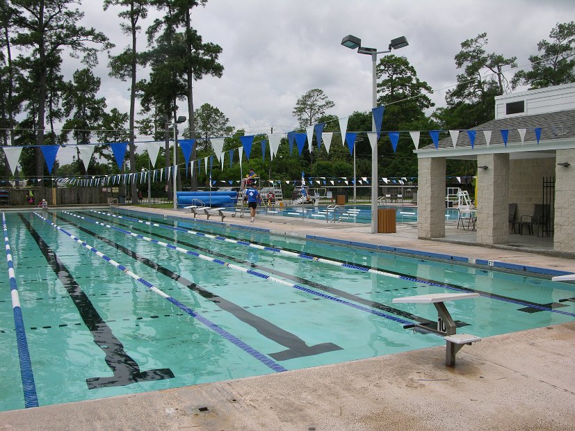 Dad's Club 50 meter olympic pool and childrens pool 1006 Voss Road (35)